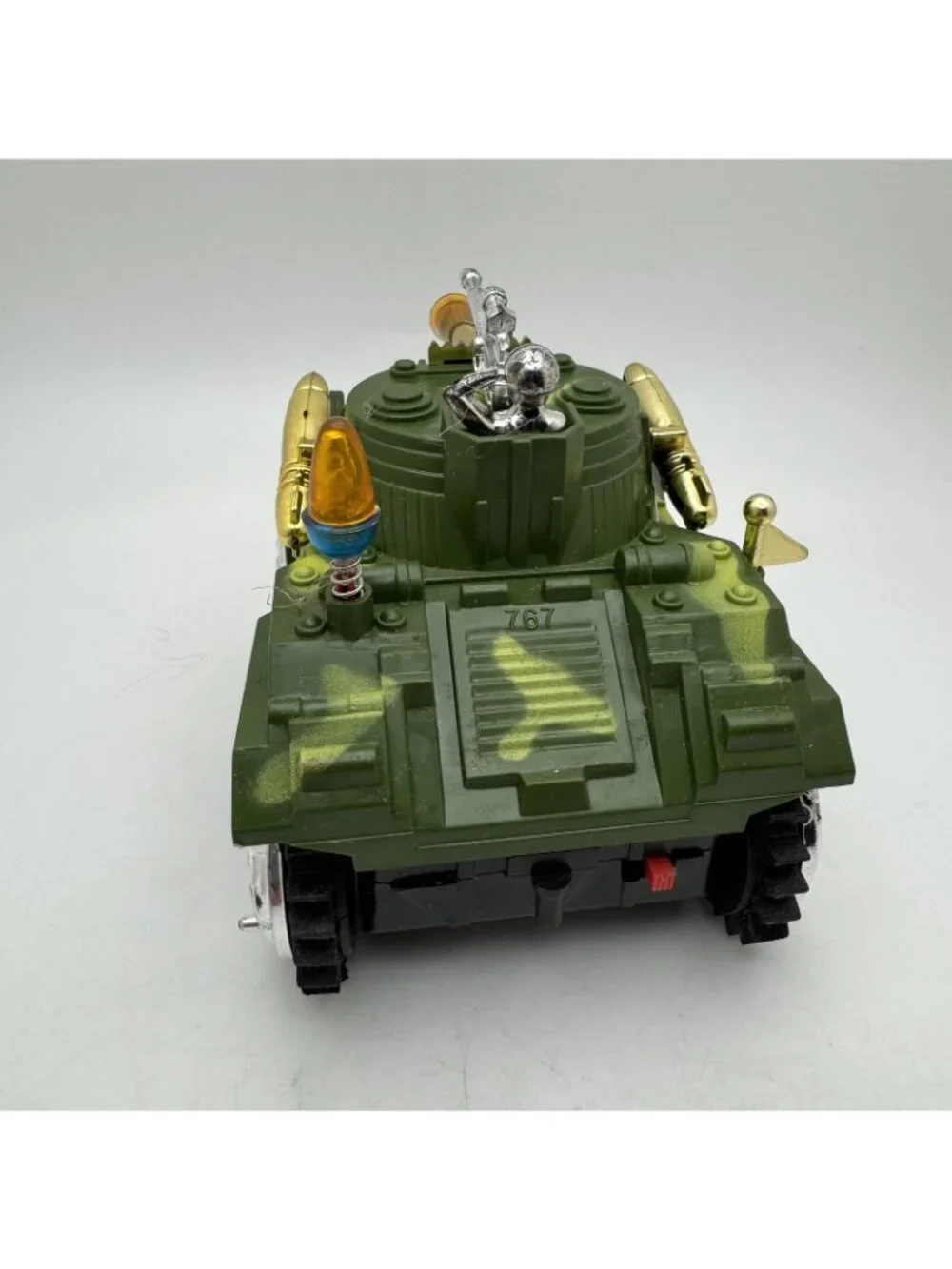 Looping Chariot XIE DA TOYS Battery Operated Tank Military Vehicle Green Camo